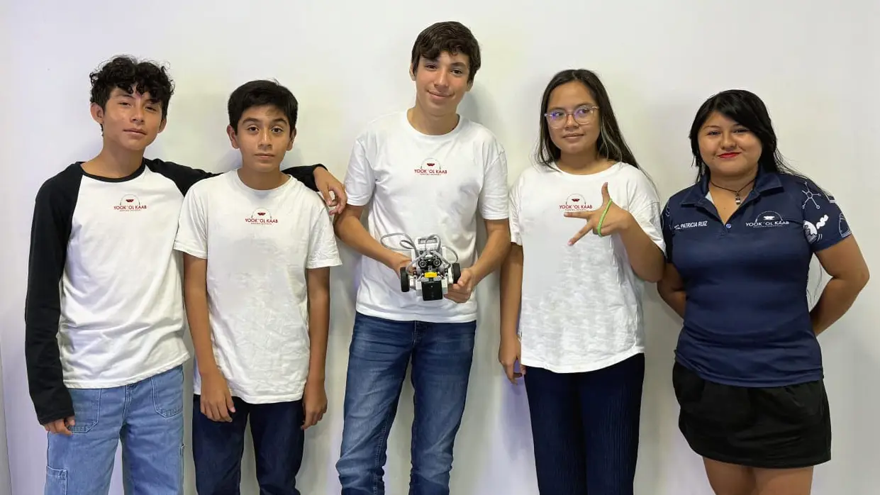 Team ChetuMakers from Planetario Yook'ol Kaab